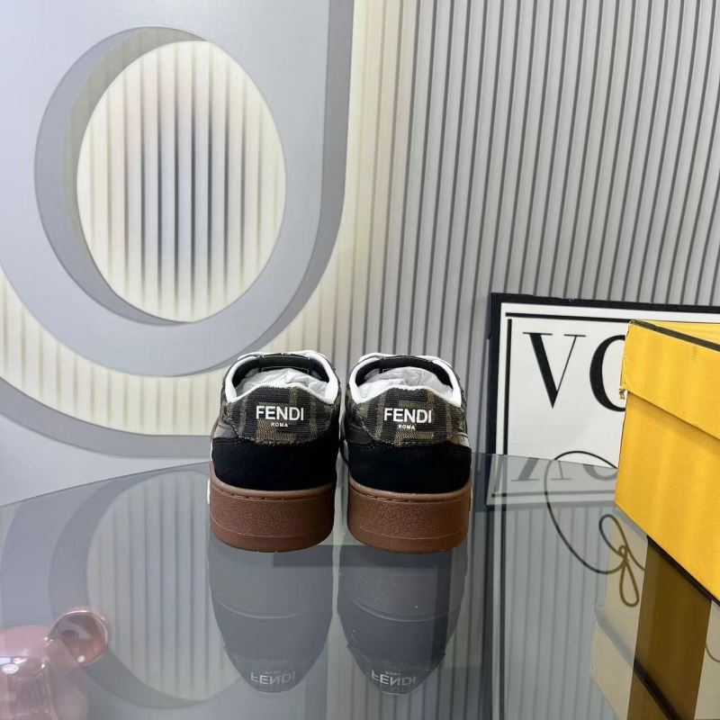 Fendi Low Shoes